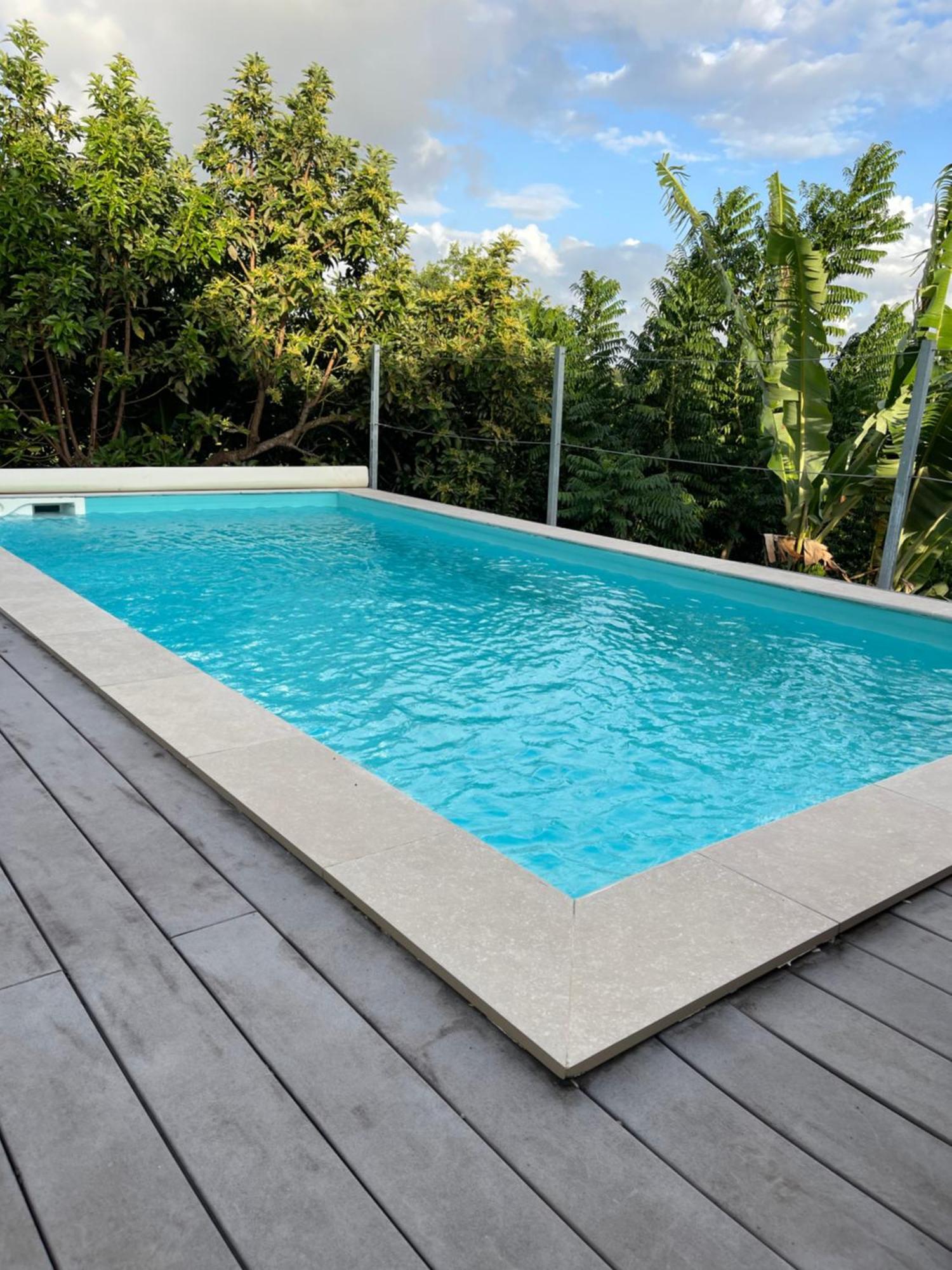 Appartement Lalau Avec Vue Sur La Mer Et Piscine Schoelcher Exteriér fotografie
