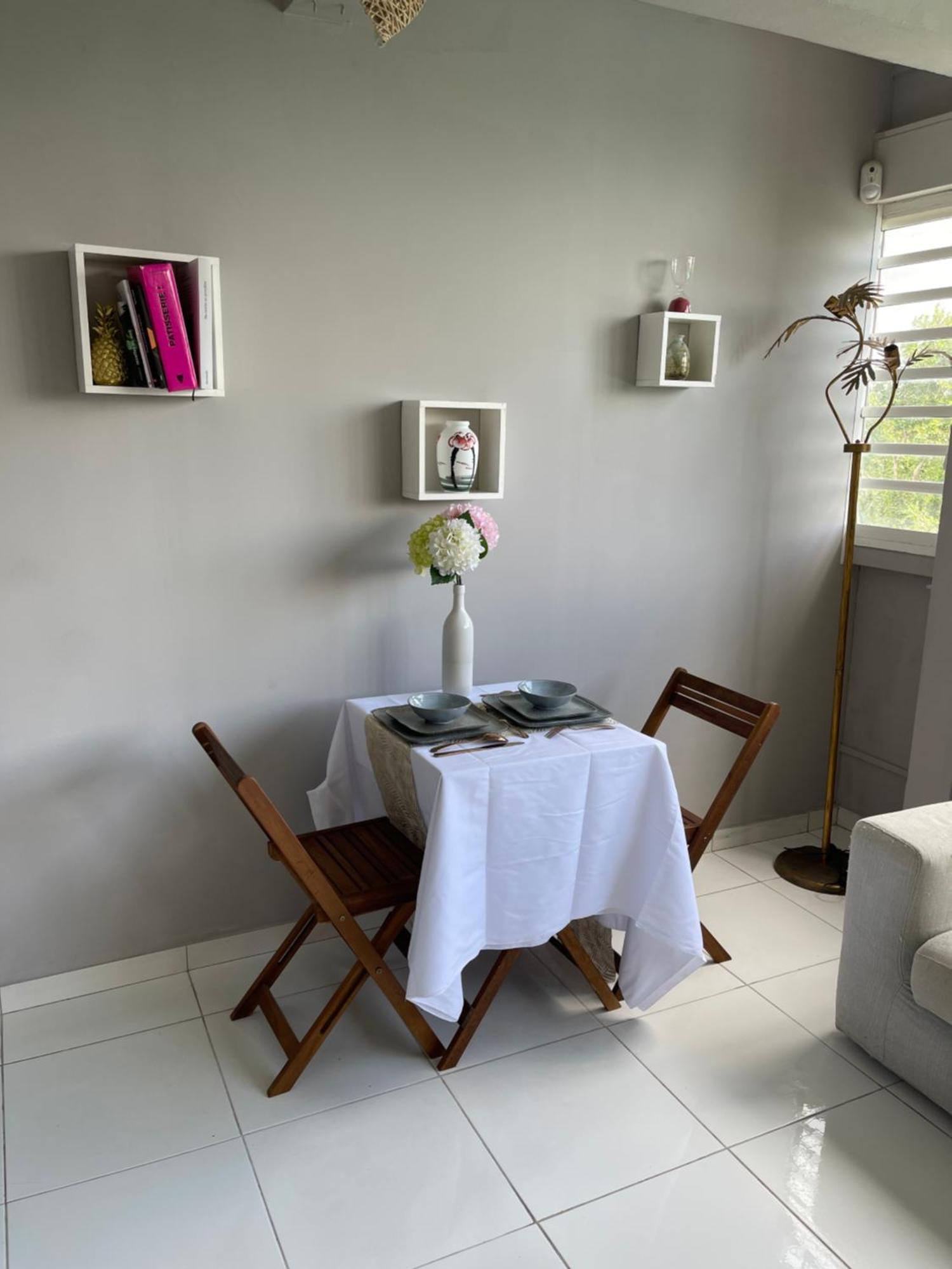 Appartement Lalau Avec Vue Sur La Mer Et Piscine Schoelcher Exteriér fotografie